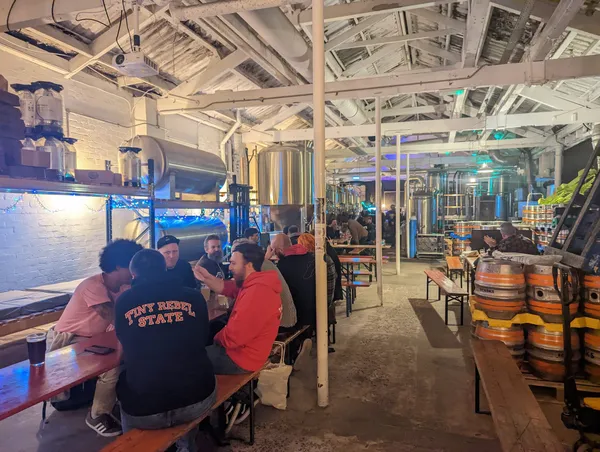 Volunteered at WeAreBeer's Beer Central Festival, part of the Dray crew, dealt with delivering brewery Kegs, taking empties, emptying slop buckets, refilling water stations and spent a few hours pouring beers at the WeAreBeer bar.